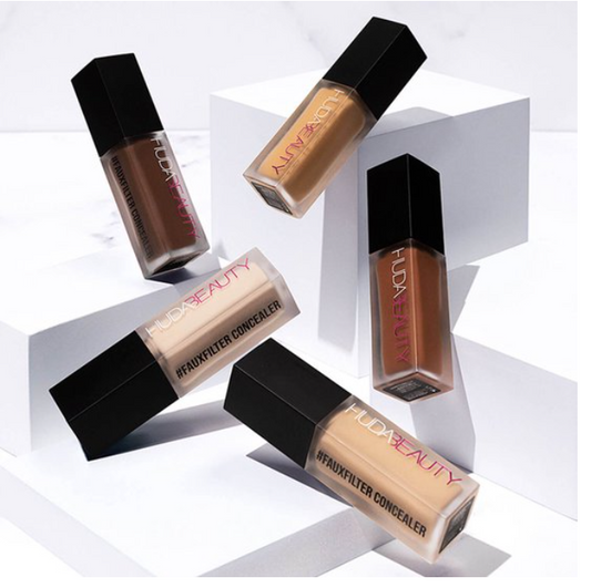 HUDA BEAUTY : faux filter concealer